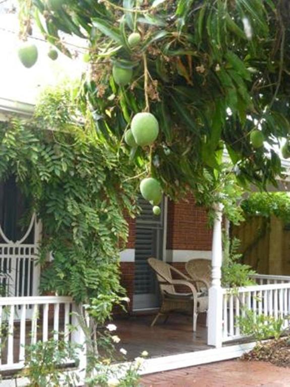Lakeside Bed & Breakfast Perth Exterior foto