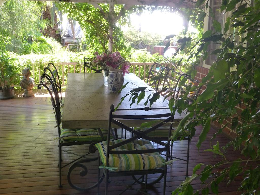 Lakeside Bed & Breakfast Perth Exterior foto